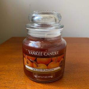Yankee Candle Spiced Pumpkin 3.7 oz